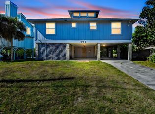 807 Seabreeze Dr, Ruskin, FL 33570