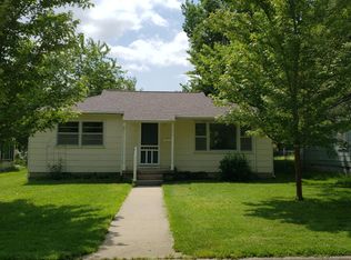 506 N Vermont St, Iola, KS 66749