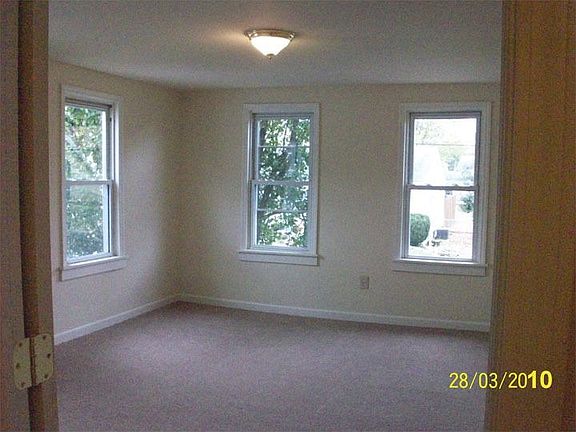 lots of windows for bright bedrooms