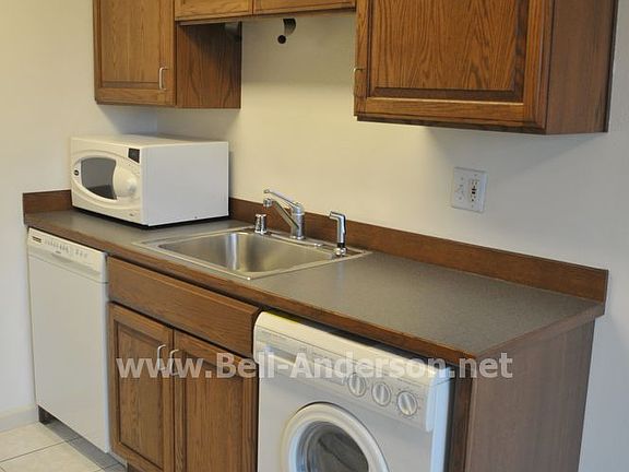 3rd image of 9623 S 248th St Unit B7