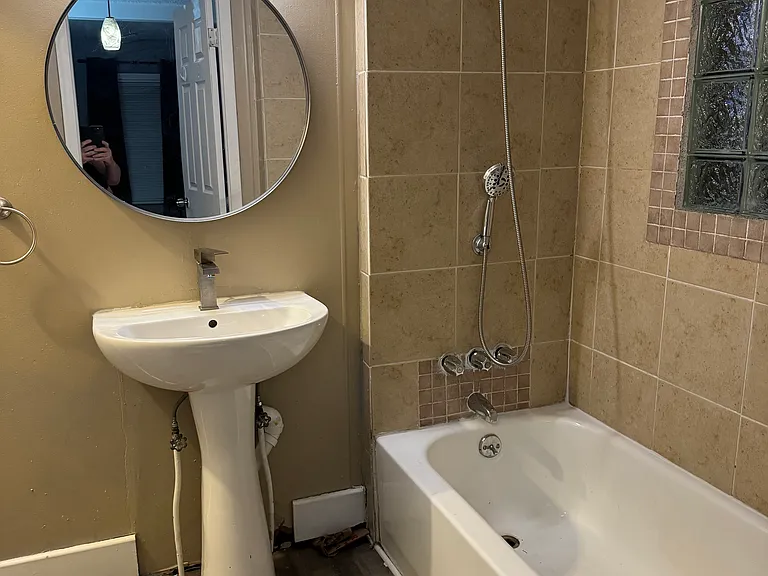 First Floor Bathroom