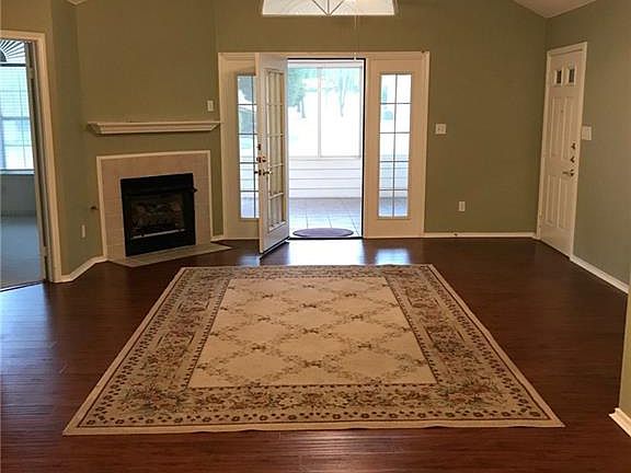 2nd image of 5240 Welden Ct
