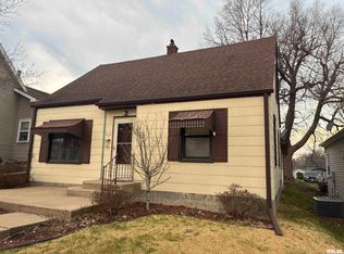 834 S 18th St, Quincy, IL 62301