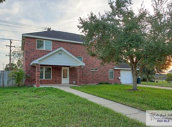 2nd image of 210 Blackhawk Dr
