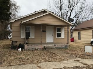 823 Matthews Ave, Sikeston, MO 63801