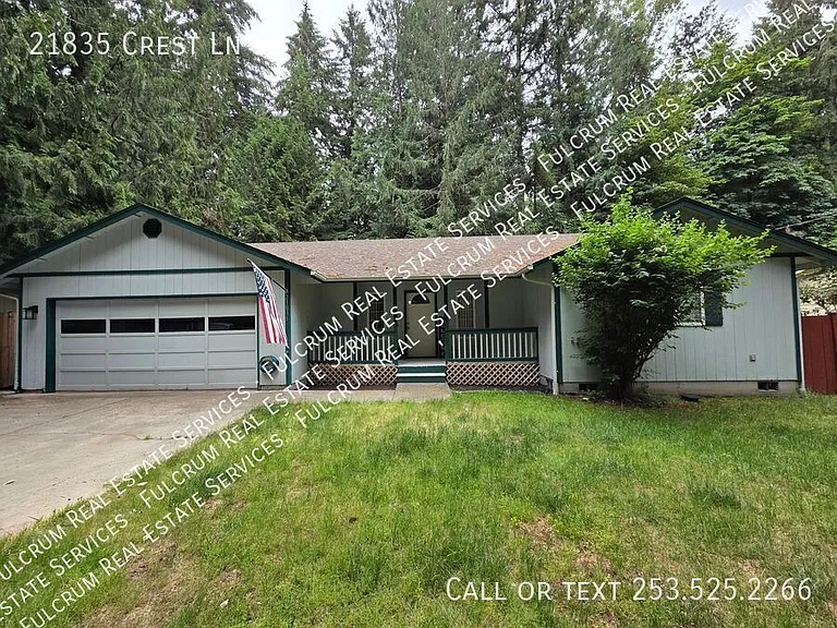 21835 Crest Ln SE — Photo 1