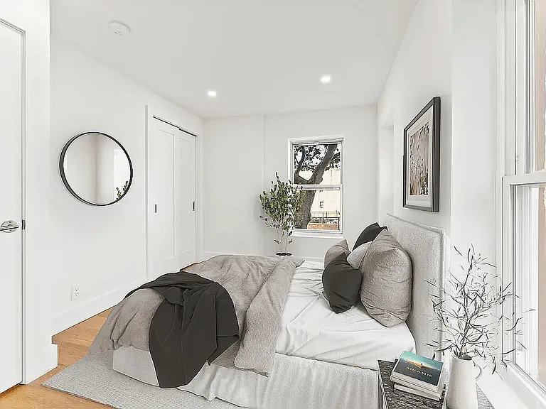 105 Carroll St #2 — Photo 5
