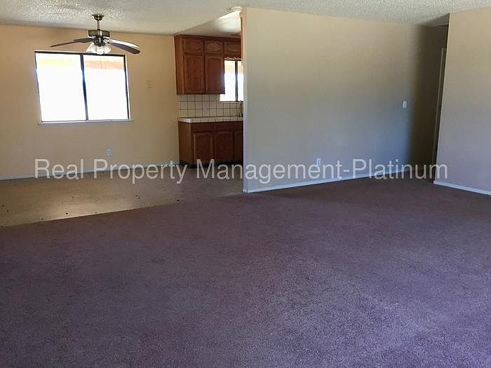 2nd image of 4362 N Greenwood Ave #0