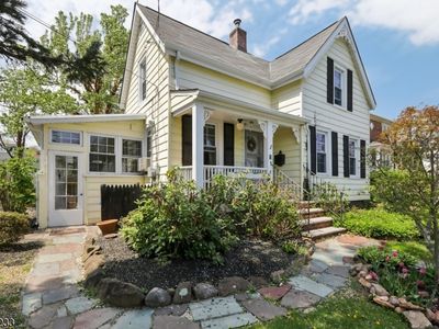 8 Chapel St, Summit, NJ, 07901