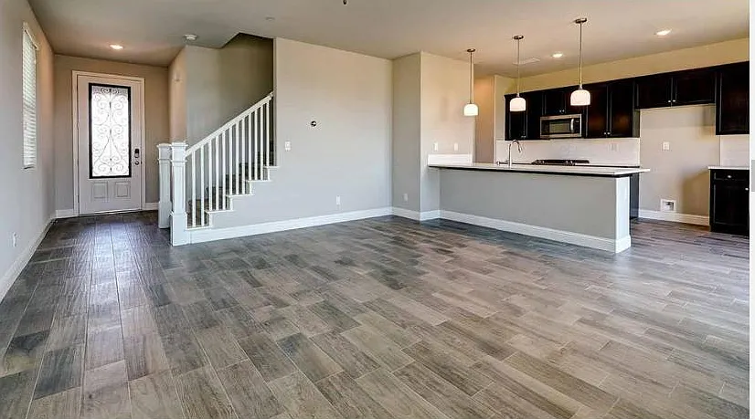 2807 N Leya Dr — Photo 3