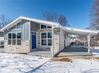 341 Sulphur Spring Rd, Ballwin, MO 63021