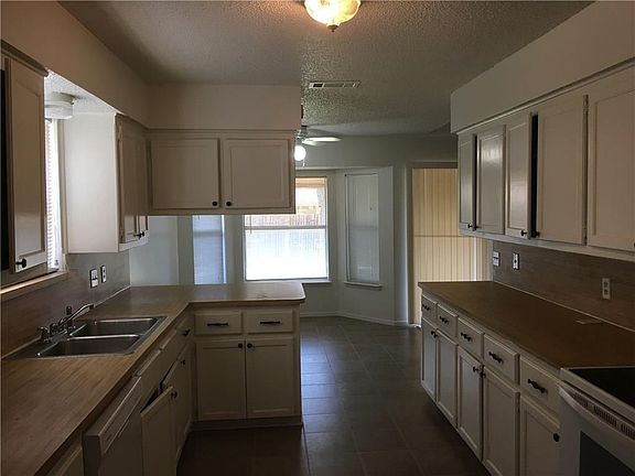 5th image of 7278 Church Park Dr