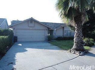 1960 W Chamberlain Dr, Turlock, CA 95382