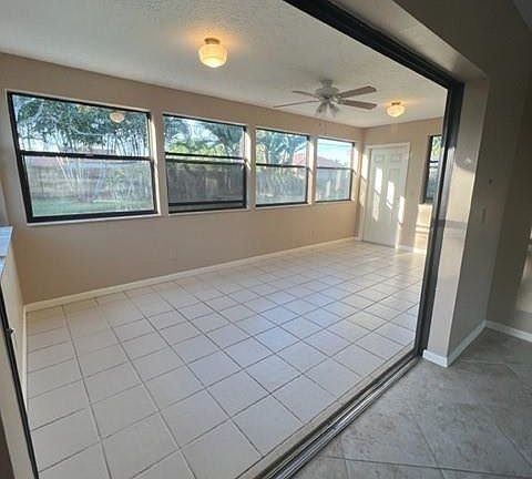 2nd image of 2601 SE Grand Dr