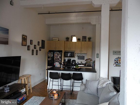 3rd image of 200 Lincoln Ave Suite 215