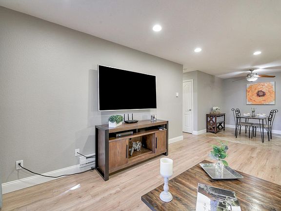 5th image of 1177 Yarwood Ct