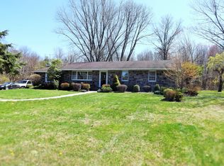 1266 E Saw Mill Rd, Quakertown, PA 18951