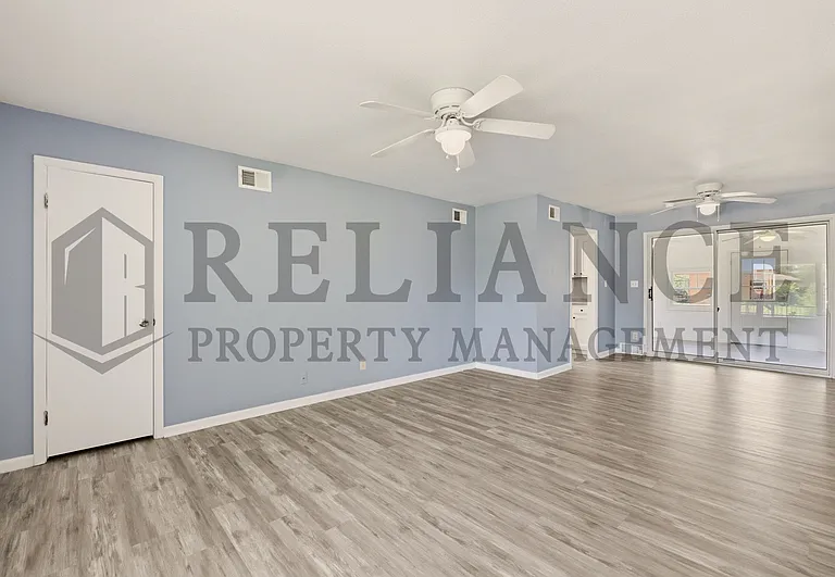 2425 N Marigold Ln — Photo 15
