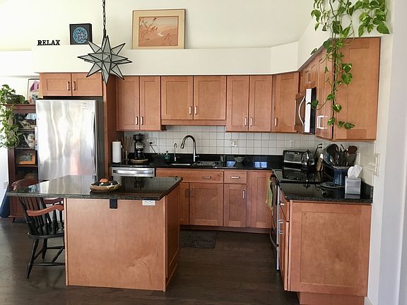 kitchen (extra cabinetry)