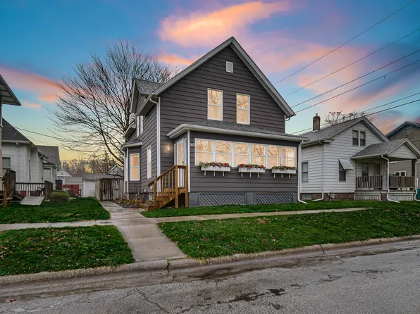 905 Detroit St, La Porte, IN 46350
