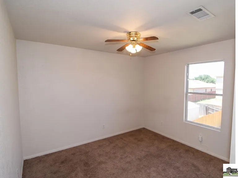 5611 Bertha Dr — Photo 12