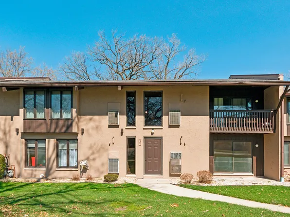 1100 Holbrook Rd APT K, Homewood, IL 60430