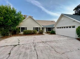 710 Swan Ln, Destin, FL 32541