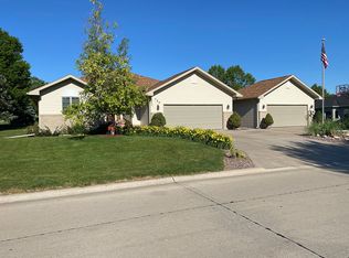 125 Limerick Rd, Aurora, NE 68818