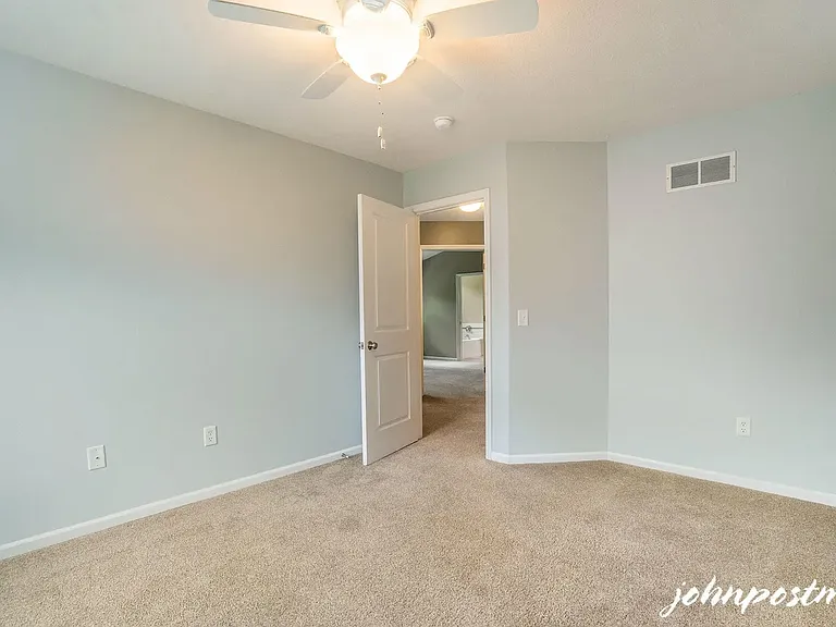 3628 Long Grove Dr SE — Photo 31