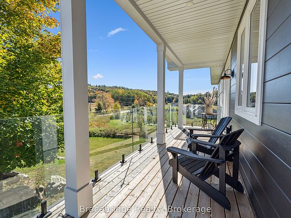 4th image of 1006 Stephens Bay Rd