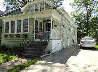 106 Pine St, North Tonawanda, NY 14120