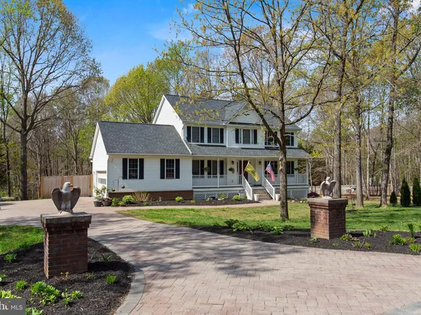 7920 S Woods Dr, Fredericksburg, VA 22408