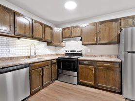 Apple Ridge Townhomes - 8801, 8823