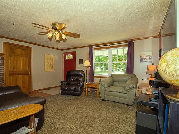 5th image of 928 Aberdeen Dr