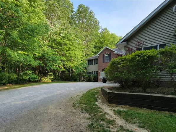 2524 Medina Line Rd, Richfield, OH 44286