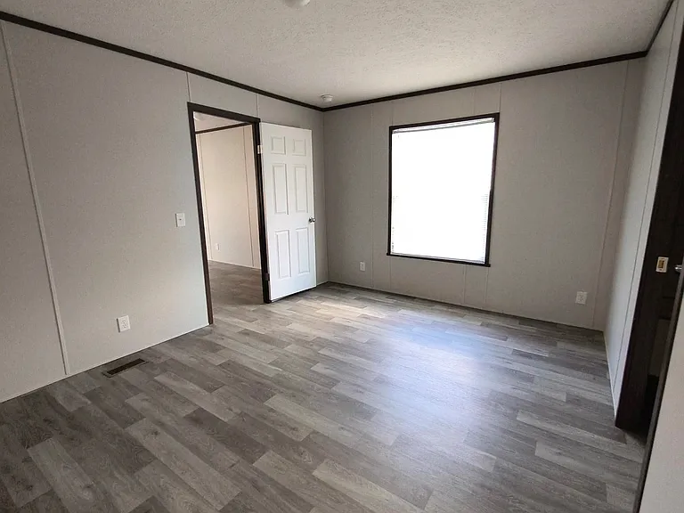 13 E Ashwood Dr — Photo 13
