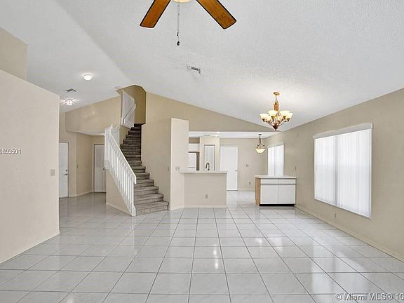 2nd image of 9125 Lake Park Cir S