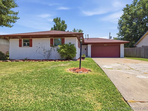 2nd image of 8634 E 38th Pl