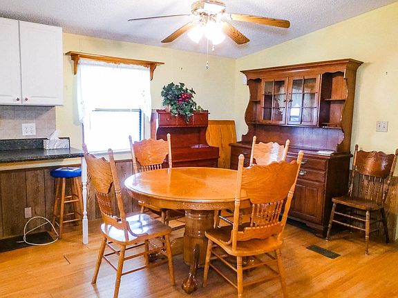 5th image of 4425 70th St N #137