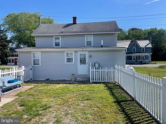 4th image of 410 Union St