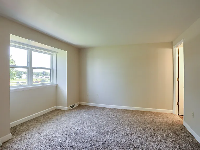 Briarcrest Gardens Apartments & Townhomes — Photo 81