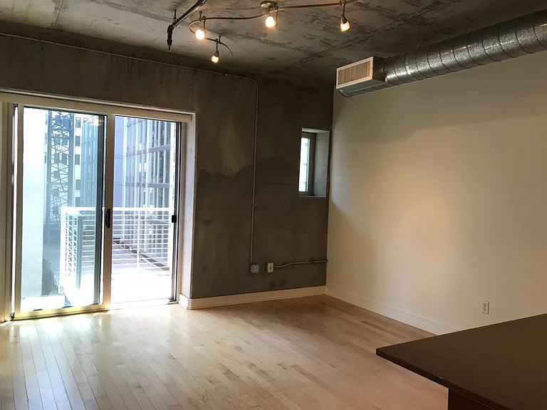 645 W 9th St #321 — Photo 3