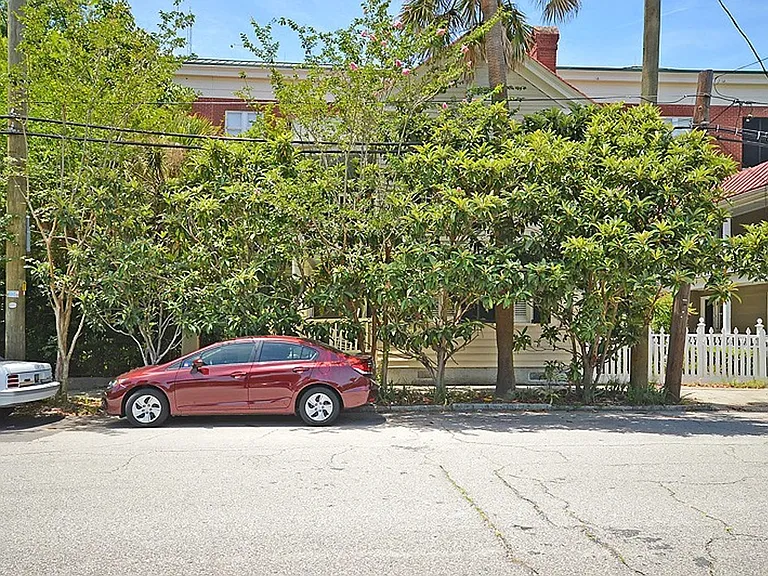 65 Alexander St — Photo 22