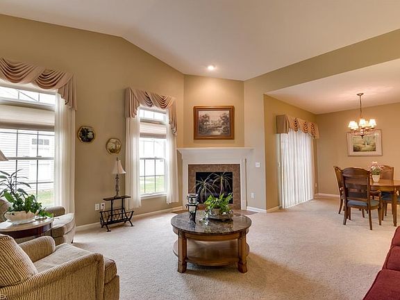 5th image of 38207 Cross Creek Dr #38