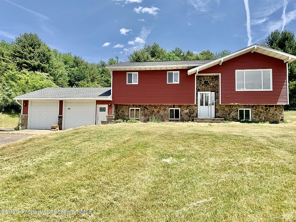 1st image of 162 Gloria Ln