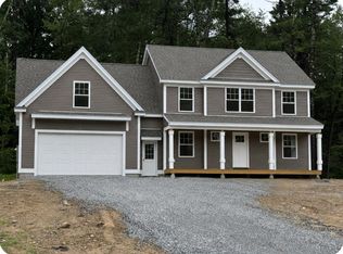 14 Tallarico St #25, Litchfield, NH 03052