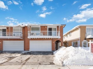 88 Hildenboro Sq, Toronto, ON M1W 1Y3