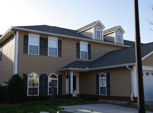1899 N Summit Dr UNIT 64, Dalton, GA 30721