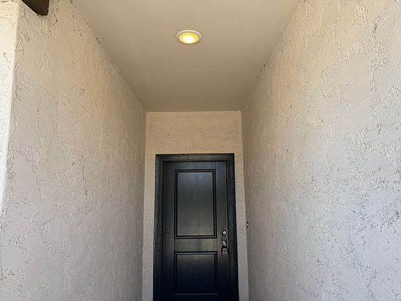 3rd image of 40515 W Chambers Dr