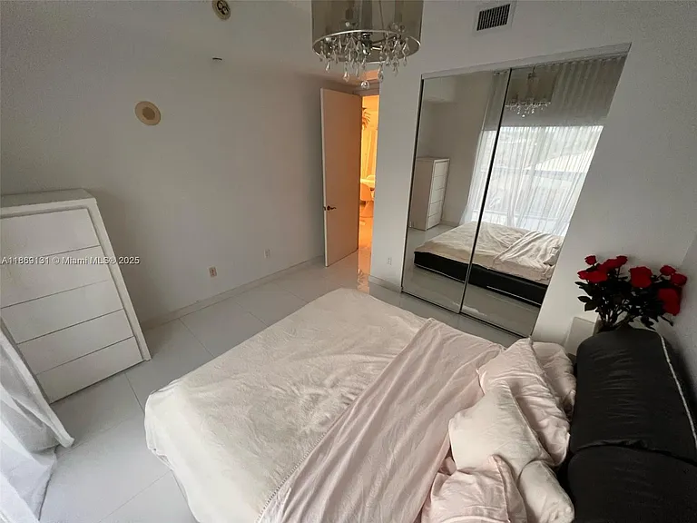 15811 Collins Ave #605 — Photo 20